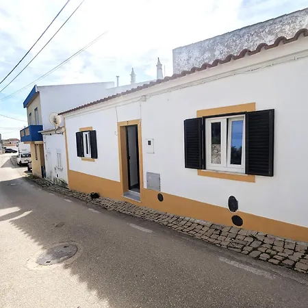 Casinha Da *